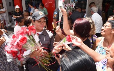 CDL vai distribuir rosas no Dia Internacional da Mulher em ação conjunta com a Prefeitura